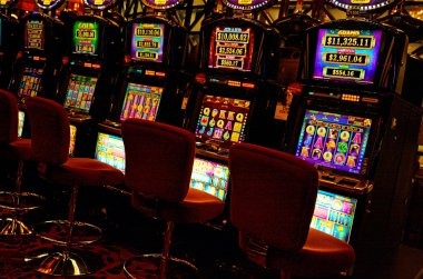 Hongkong Pools live dealer studio with card table